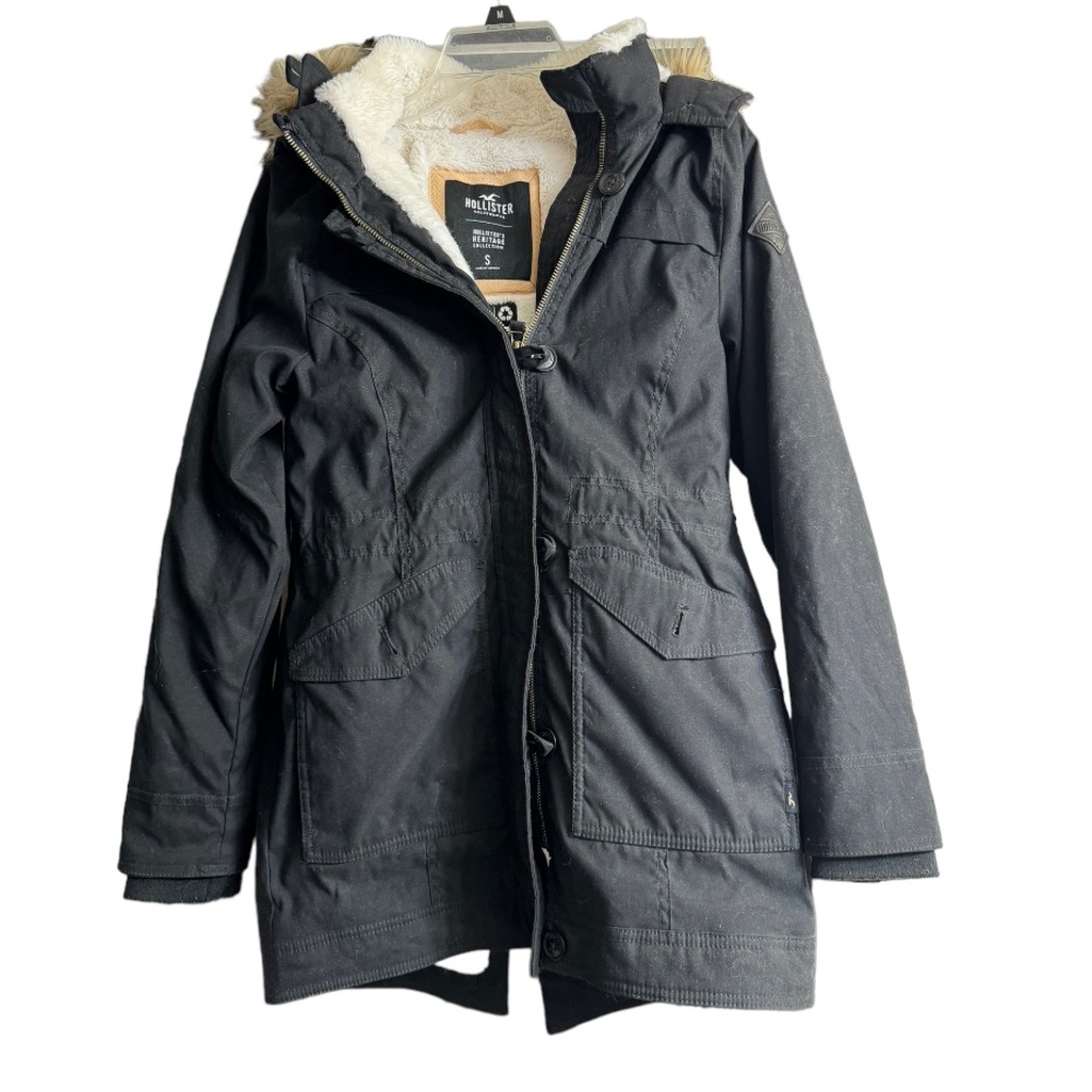 Hollister Sherpa Lined Coat Size Small
